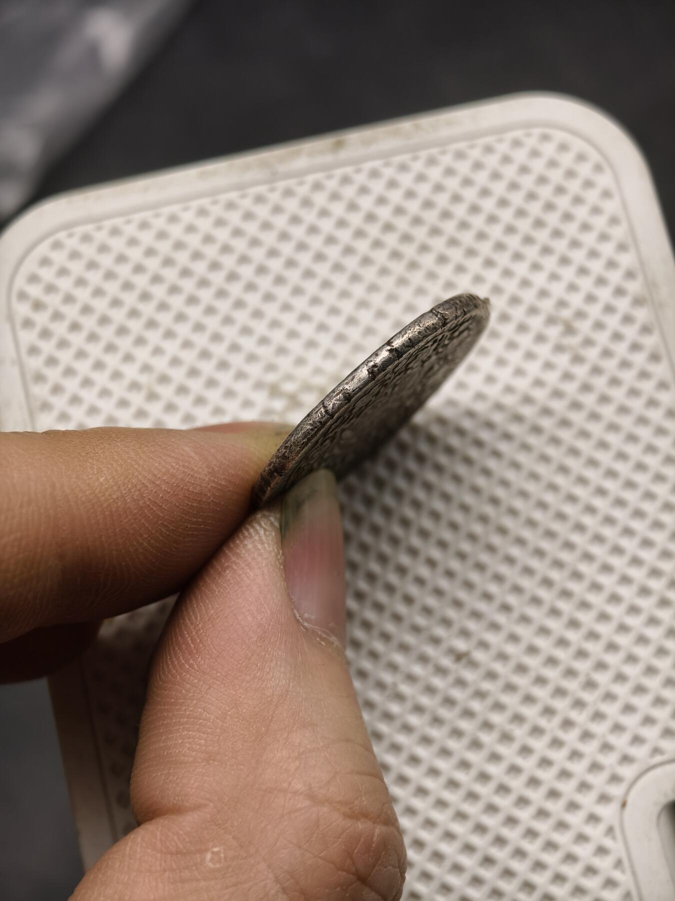 98期回流戒指饰品杂件纪念章丝路钱币专场 新疆迪化三钱