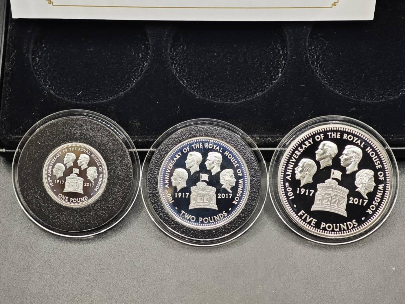 【淘币小摊】实时拍第八百三十六拍   银币套币场   满百包邮可预留二周 每周一统一发货   （罕见）2017年特里斯坦-达库尼亚（英属）1/2/5英镑精制银币套 温莎王朝100年纪念 10/14.5/28.28克 925银 发行量：仅999套 盒证全