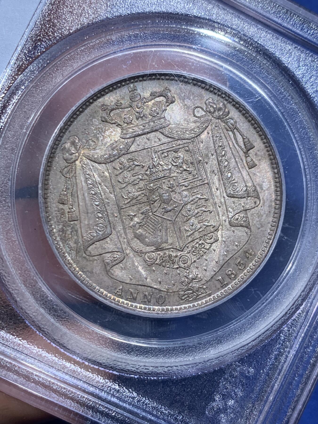 《竞宝斋》第450场 周日，周一，周二  3场连拍 （全场包邮，欢迎送拍） PCGS MS64 英国 1834年 威廉四世大窗帘半克朗银币 早期老盒子 五彩原味包浆 直接一步到位