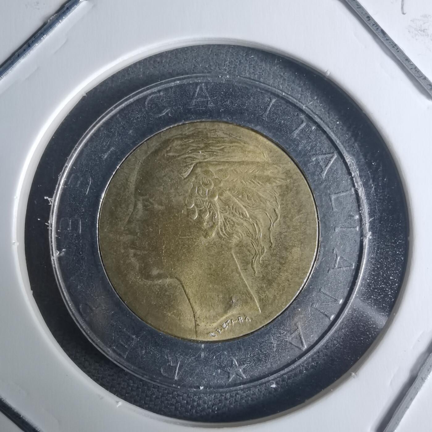 沼泽如烟--第942场 意大利1987年500里拉