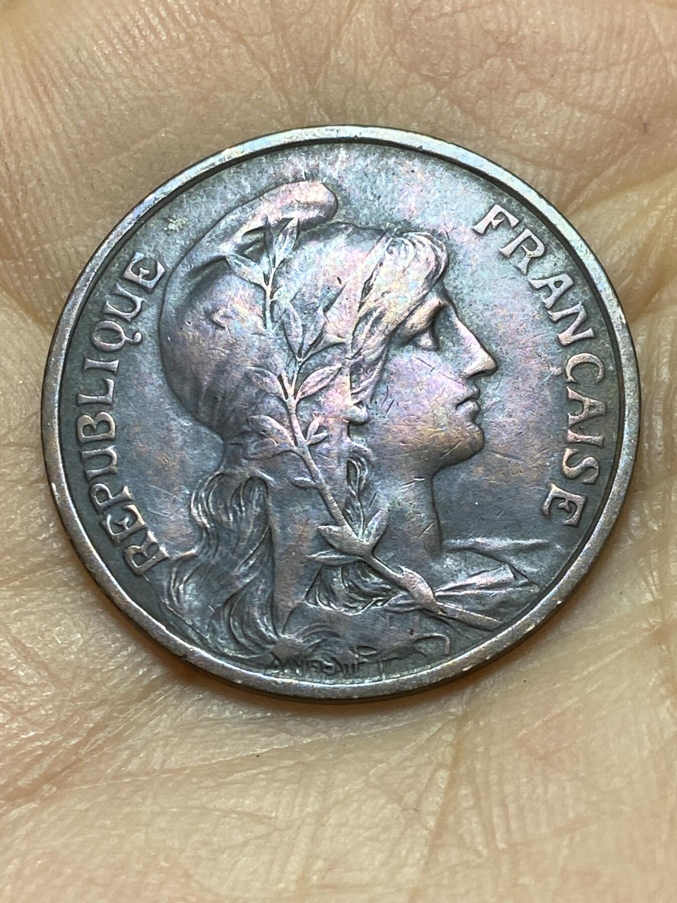 2025年第一百四十四场(总第一百七十场）品种丰富英国一线回流散币年末特拍场第一场(免佣金)