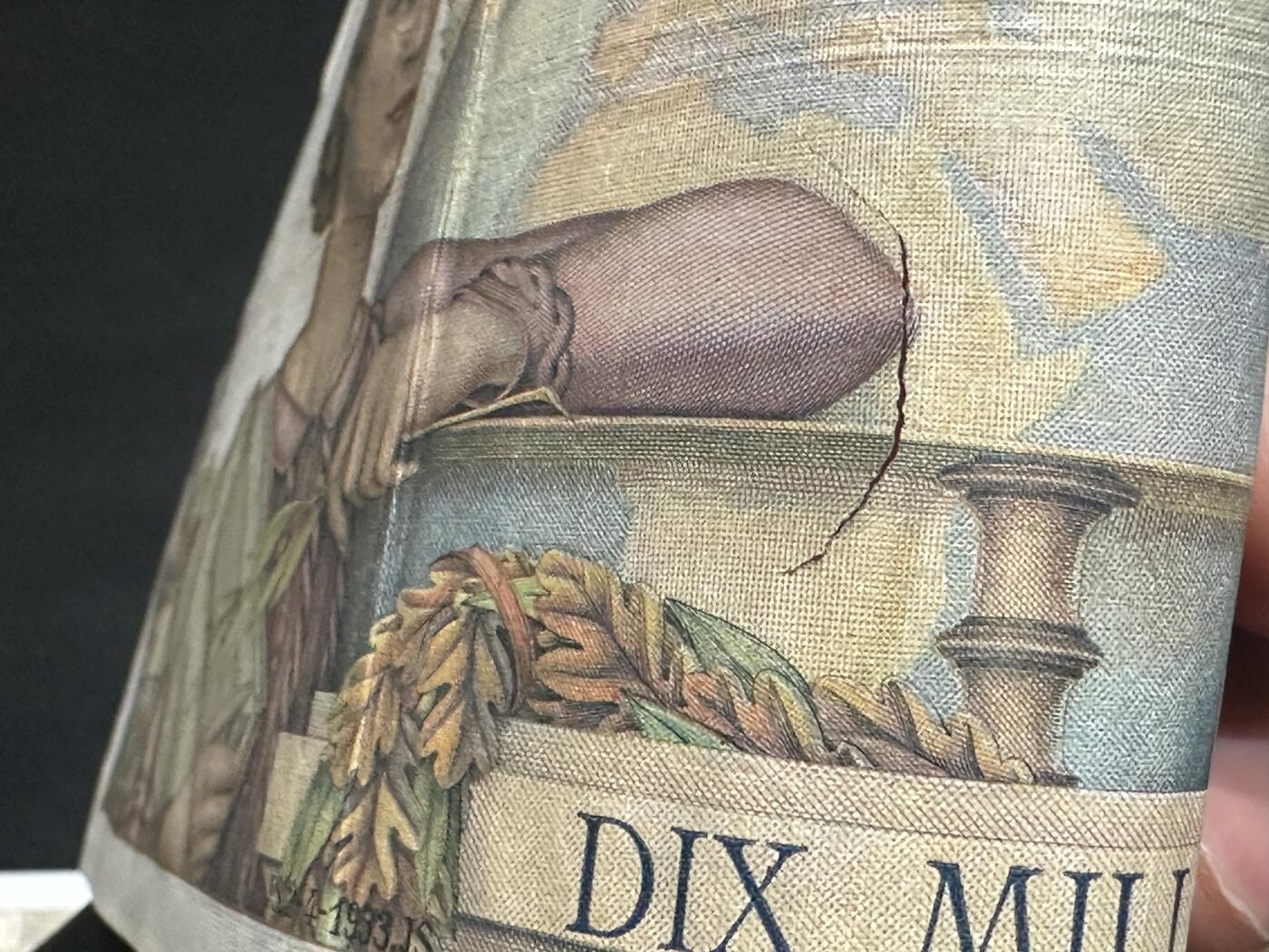 《外钞收藏家》第五百九十六期（精品大拍场）（本平台长期征集拍品、欢迎藏友们联系合作） 1953年法国1万法郎 非全新 品相如图