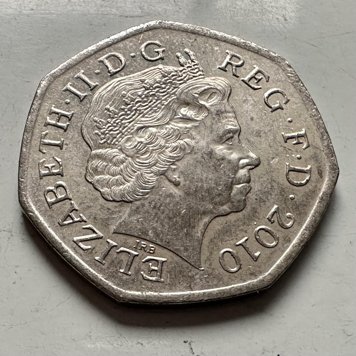 🌹外币初藏🌹🐯2025年第144场  每周二四六晚8️⃣点 接代拍 英国2010年50便士 纪念币 c