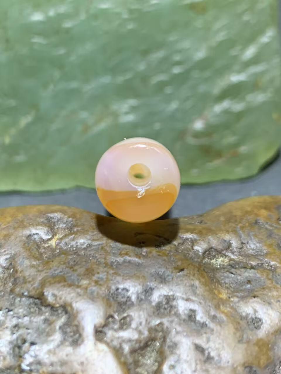 精美双天眼纹缠丝玛瑙随形直桶，桶珠一个，