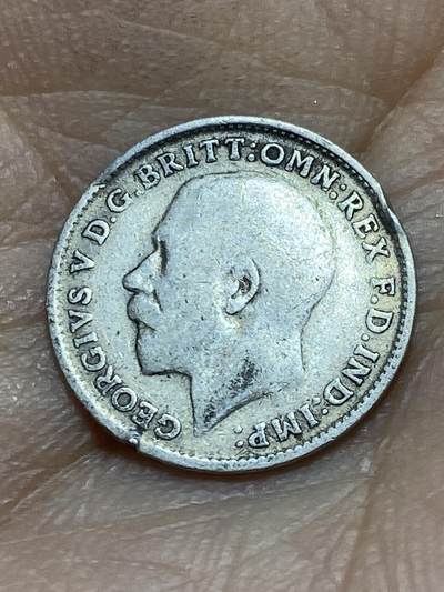 2025年第一百四十二场(总第一百六十八场）高品质英国一线回流散币年末特拍场第二场(免佣金) 英国🇬🇧1917年3便士银币(乔治五世第一版，925高银)