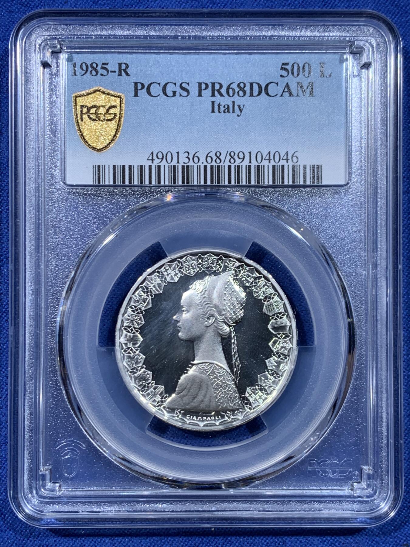 《竞宝斋》第450场 周日，周一，周二  3场连拍 （全场包邮，欢迎送拍） 亚军分 PCGS PR68DCAM 意大利 1985年 帆船少女 精制500里拉银币 首年发行的精制 镜面光十足