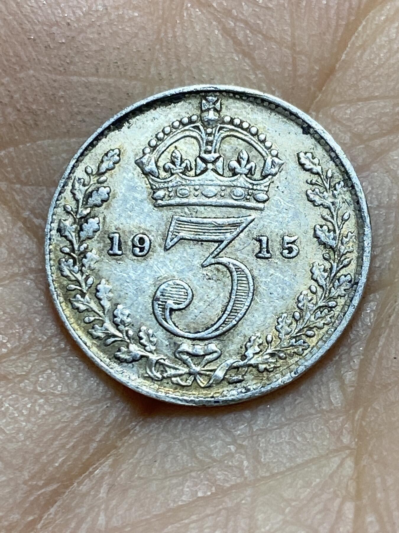 2025年第一百四十五场(总第一百七十一场）高品质英国一线回流散币年末特拍场第二场(免佣金) 英国🇬🇧1915年3便士银币(乔治五世第一版，925高银)