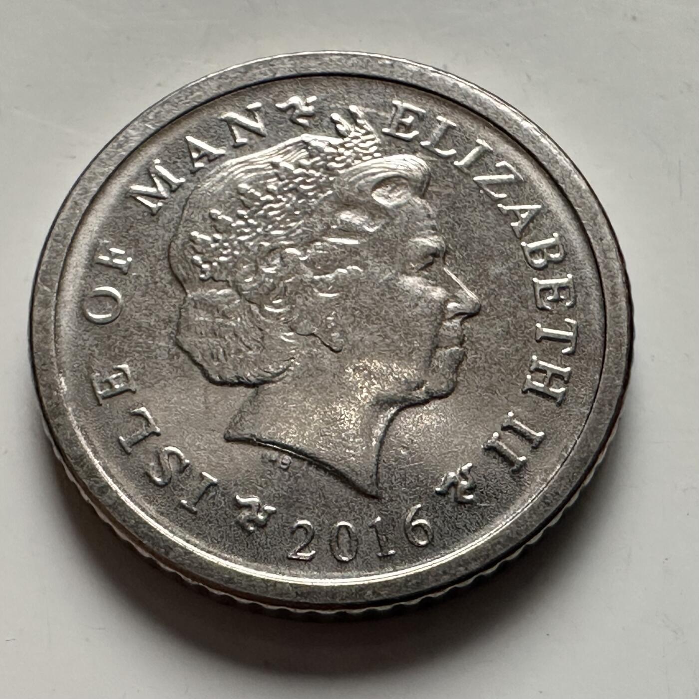 🌹外币初藏🌹🐯2025年第144场  每周二四六晚8️⃣点 接代拍 马恩岛2016年5便士