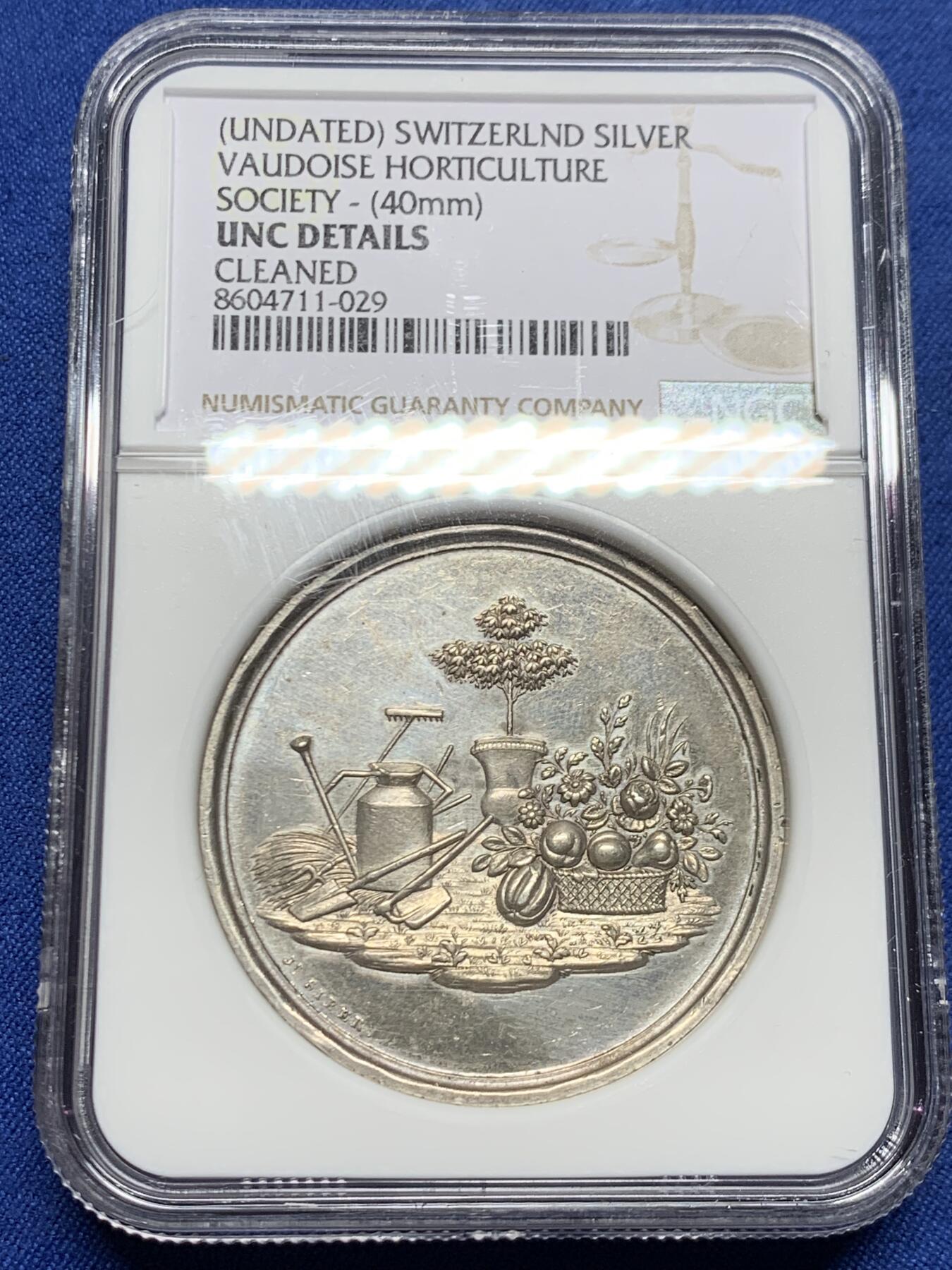 《竞宝斋》第450场 周日，周一，周二  3场连拍 （全场包邮，欢迎送拍） NGC UNC  瑞士 沃州园艺博览会 银质纪念章 精美细节 加厚盒装