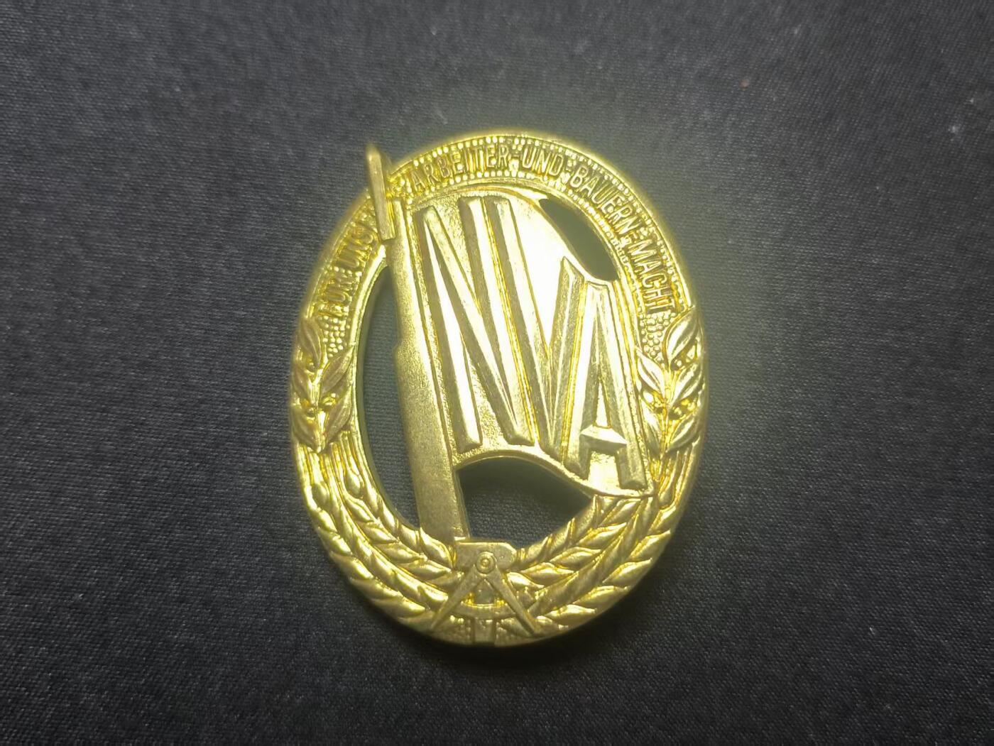 罗岚⭐爱藏⭐甄选专拍第二场-分享拍场赚佣（实体店在建中···） 民主德国人民军金级体能证章 镀金完美品