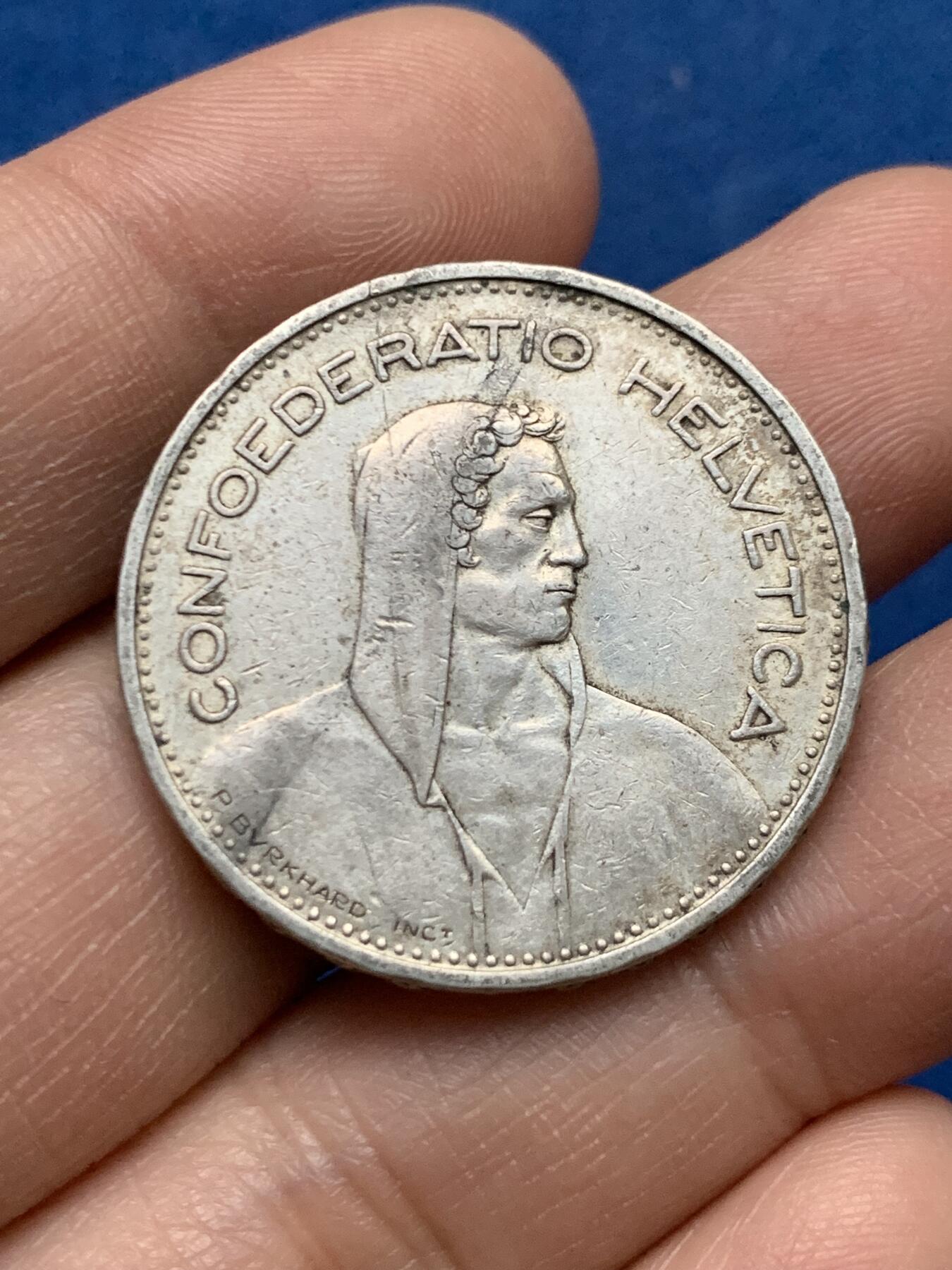 《竞宝斋》第450场 周日，周一，周二  3场连拍 （全场包邮，欢迎送拍） 瑞士1932年威廉泰尔5法郎银币