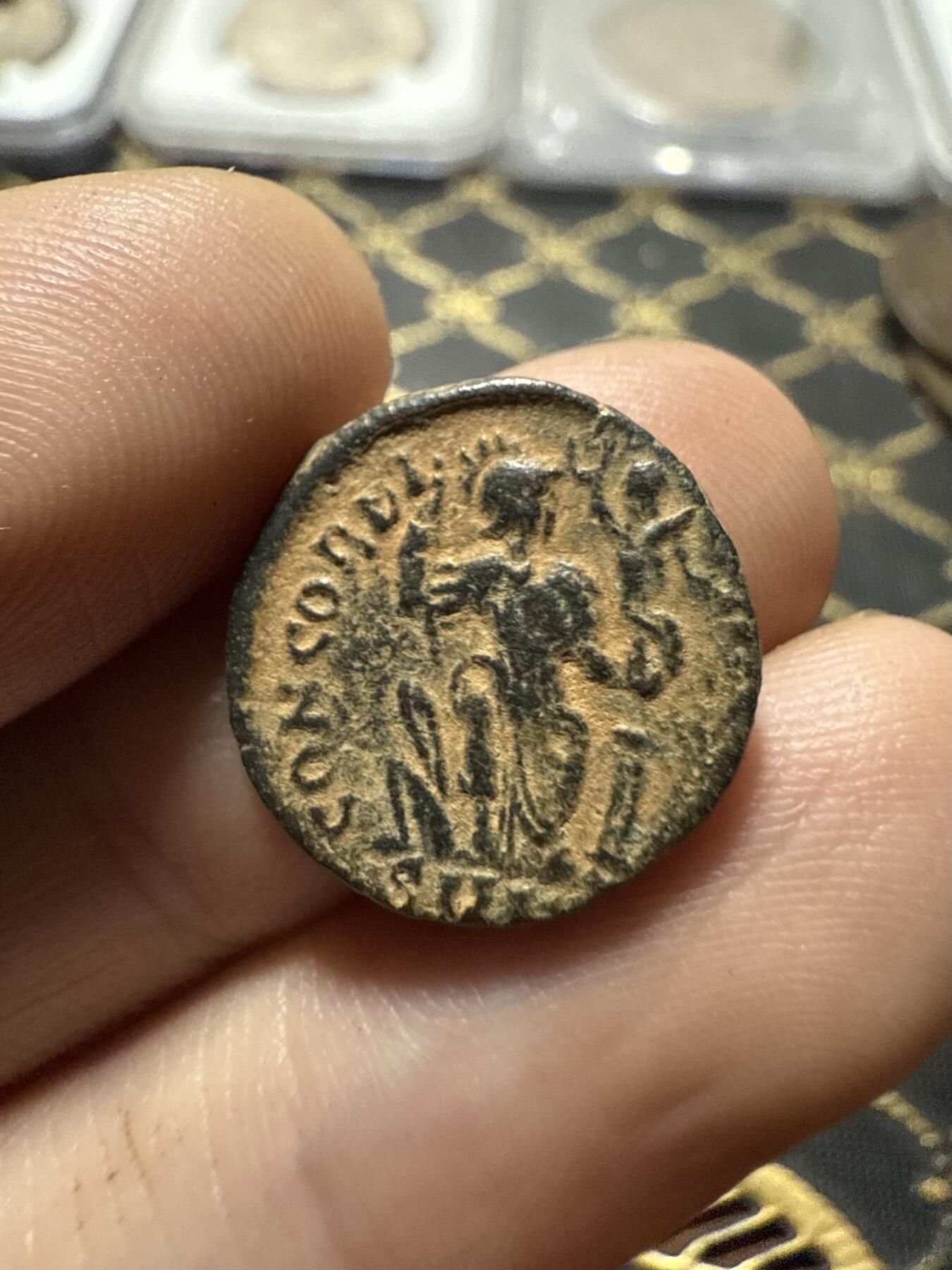 南宋泉阁俄币 外币 国币 专场第二十期 【送拍无额外佣金】 古罗马 公元383-408年 东罗马皇帝 阿卡狄乌斯正面头像铜币 文字和头像打制清晰 品相好