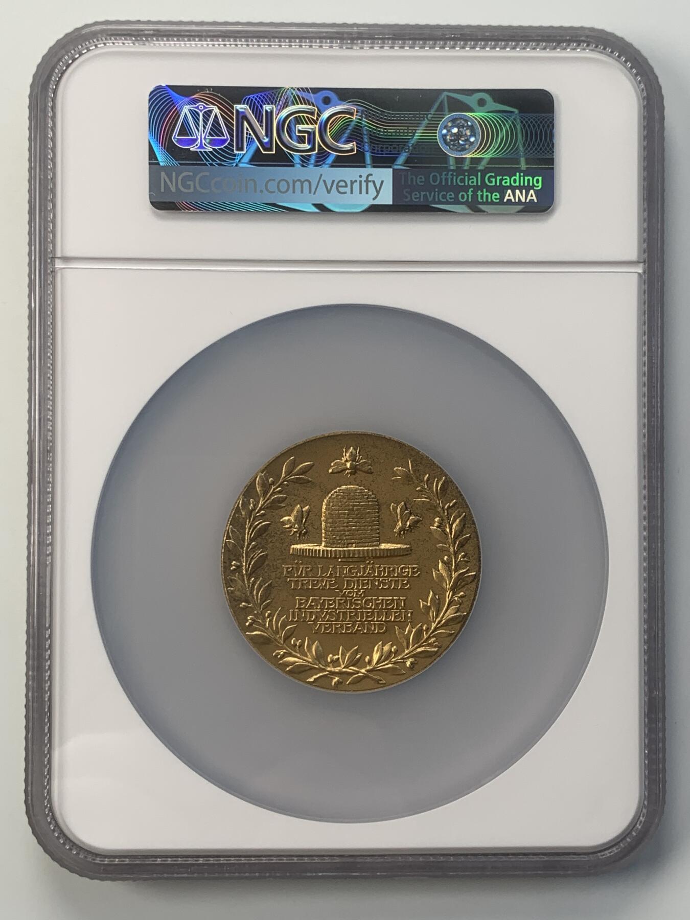 掌中浮雕-藏着的欧洲第047场 NGC MS63 :  巴伐利亚工业协会长期服务镀金银章，50mm