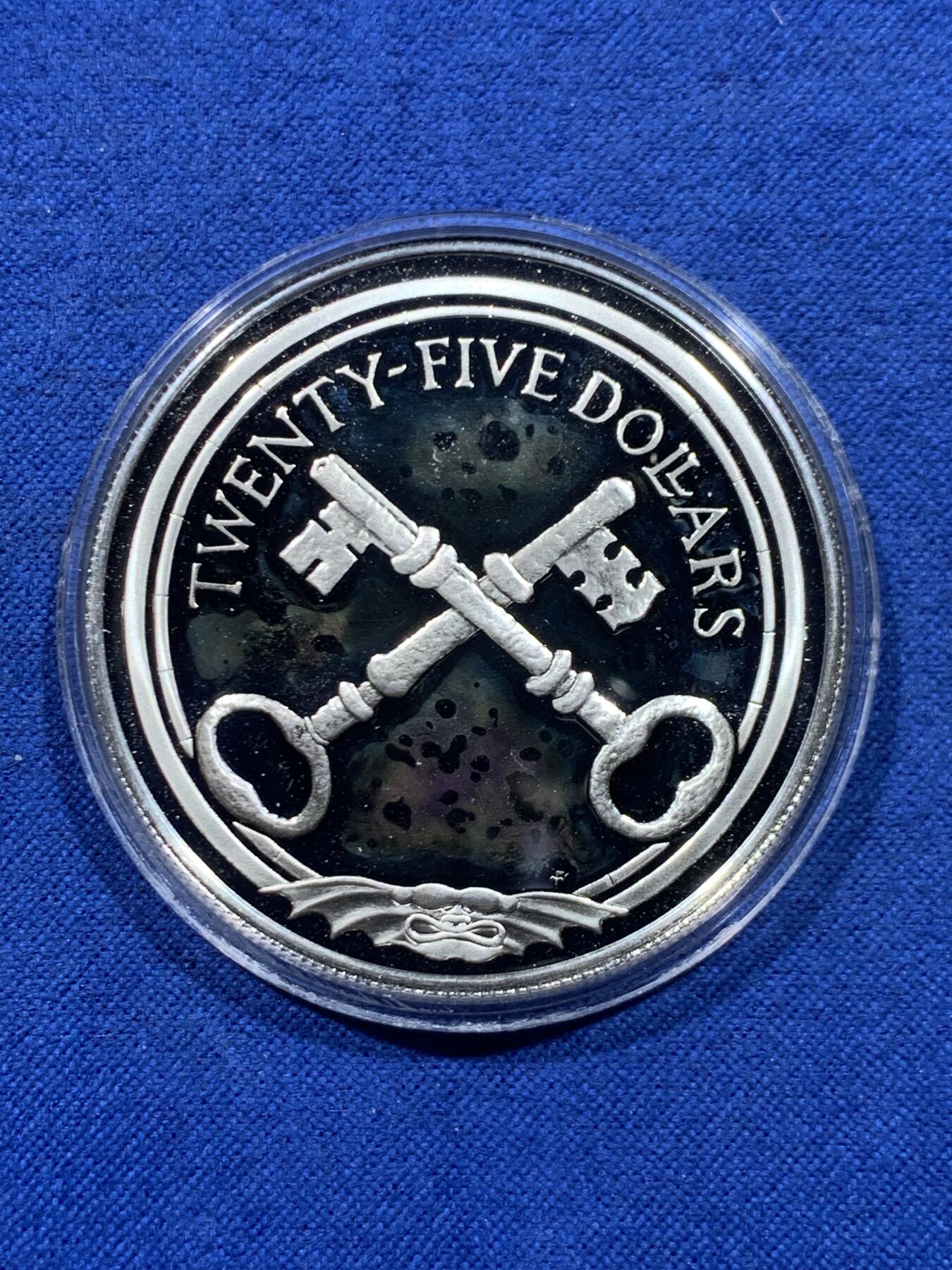 《竞宝斋》第450场 周日，周一，周二  3场连拍 （全场包邮，欢迎送拍） 英属维尔京群岛1988年加勒比沉船珍宝-钥匙25美元银币 925银 21.6克