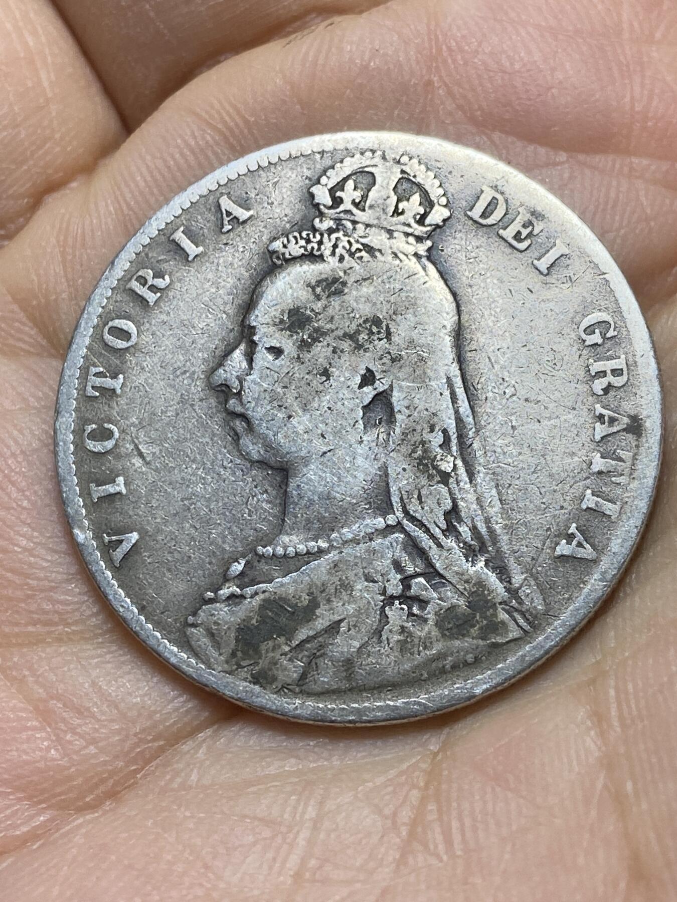 2025年第一百四十五场(总第一百七十一场）高品质英国一线回流散币年末特拍场第二场(免佣金) 英国🇬🇧1889年1/2克朗银币(维多利亚老年高冠，925高银)