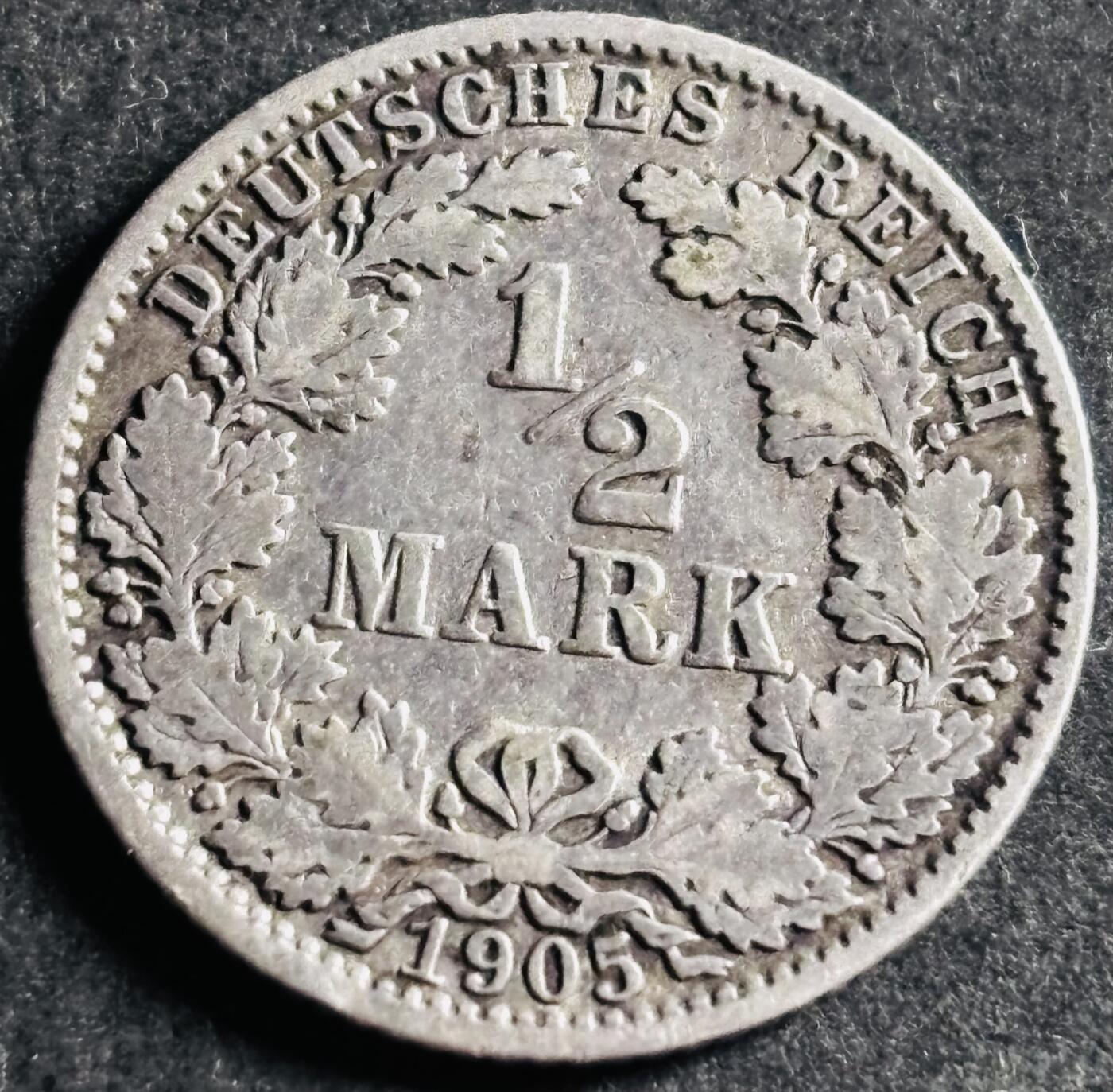 文馨钱币收藏第 286 场，圣诞节专场【 长期接收代拍品低至 0 佣金】 1905 年德意志帝国 1/2 马克银币 J 厂 900 银，首发版，汉堡造币厂