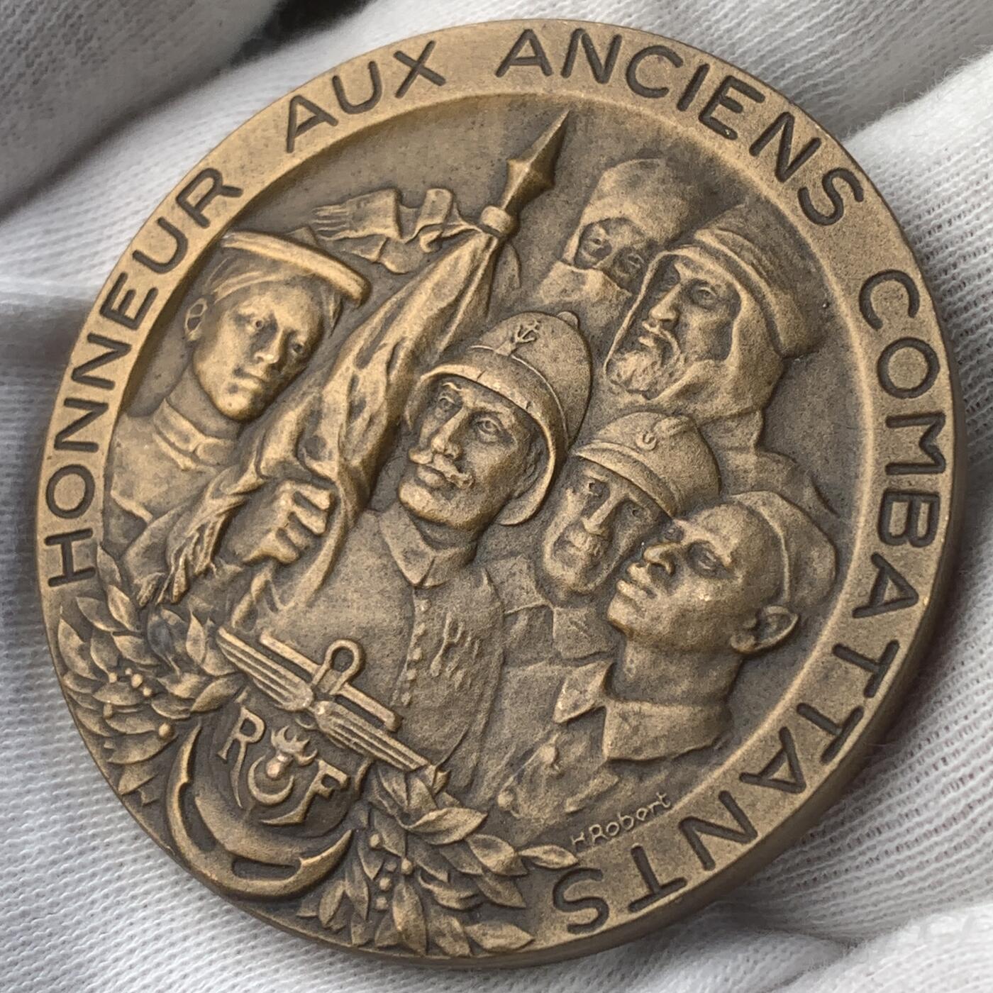 掌中浮雕-藏着的欧洲第047场 1931年法国巴黎殖民博览会纪念铜章，50mm，55g