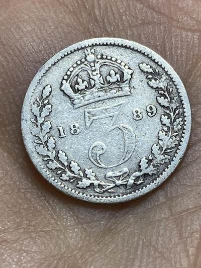 2025年第一百四十五场(总第一百七十一场）高品质英国一线回流散币年末特拍场第二场(免佣金) - 英国🇬🇧1889年3便士银币(维多利亚女王老年高冠，925高银)