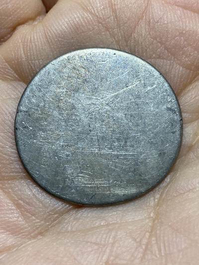 2025年第一百四十二场(总第一百六十八场）高品质英国一线回流散币年末特拍场第二场(免佣金) 光板无毛银片片，重4.53克