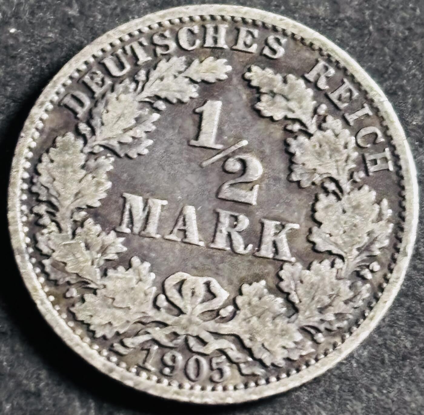 文馨钱币收藏第 286 场，圣诞节专场【 长期接收代拍品低至 0 佣金】 1905 年德意志帝国 1/2 马克银币 A 厂 900 银，首发版，柏林造