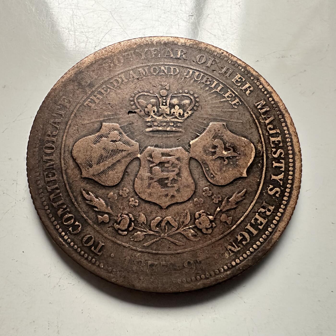 🌹外币初藏🌹🐯2025年第144场  每周二四六晚8️⃣点 接代拍 英国1897年维多利亚在位60周年钻石禧纪念章 32毫米11克 4代君王