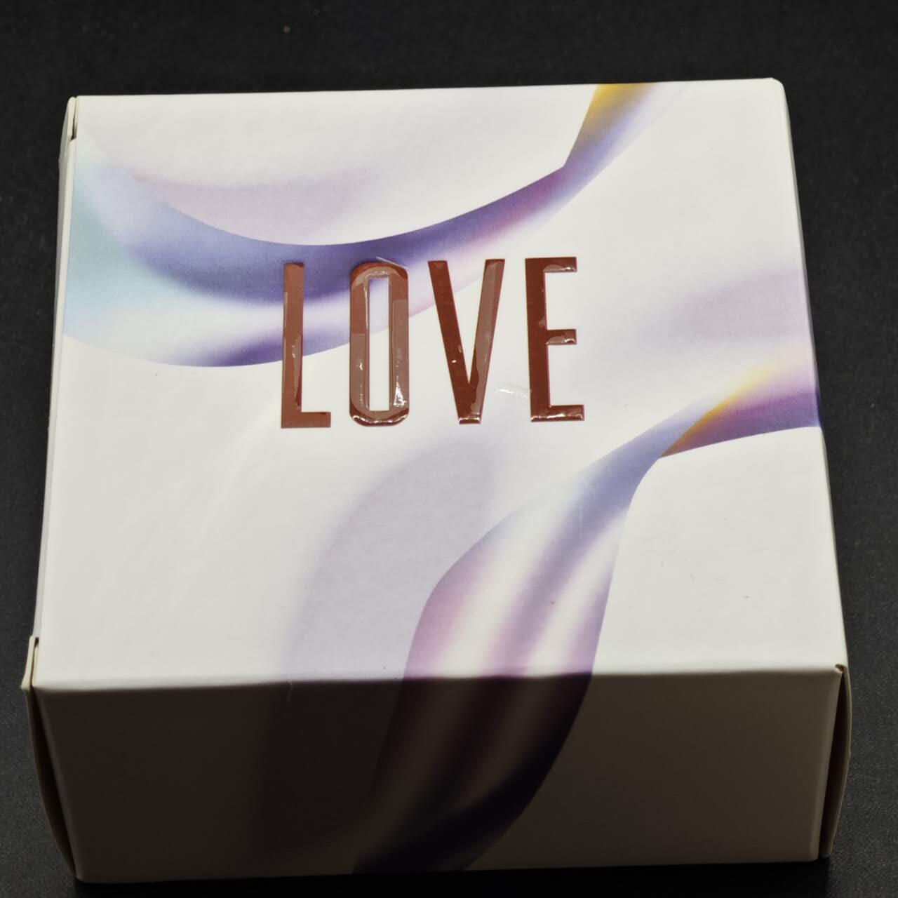 【淘币小摊】实时拍第八百三十六拍   银币套币场   满百包邮可预留二周 每周一统一发货   （少见）2021年加纳2赛地彩色精制银币 爱 1/2盎司999银 发行量：1千 盒证全