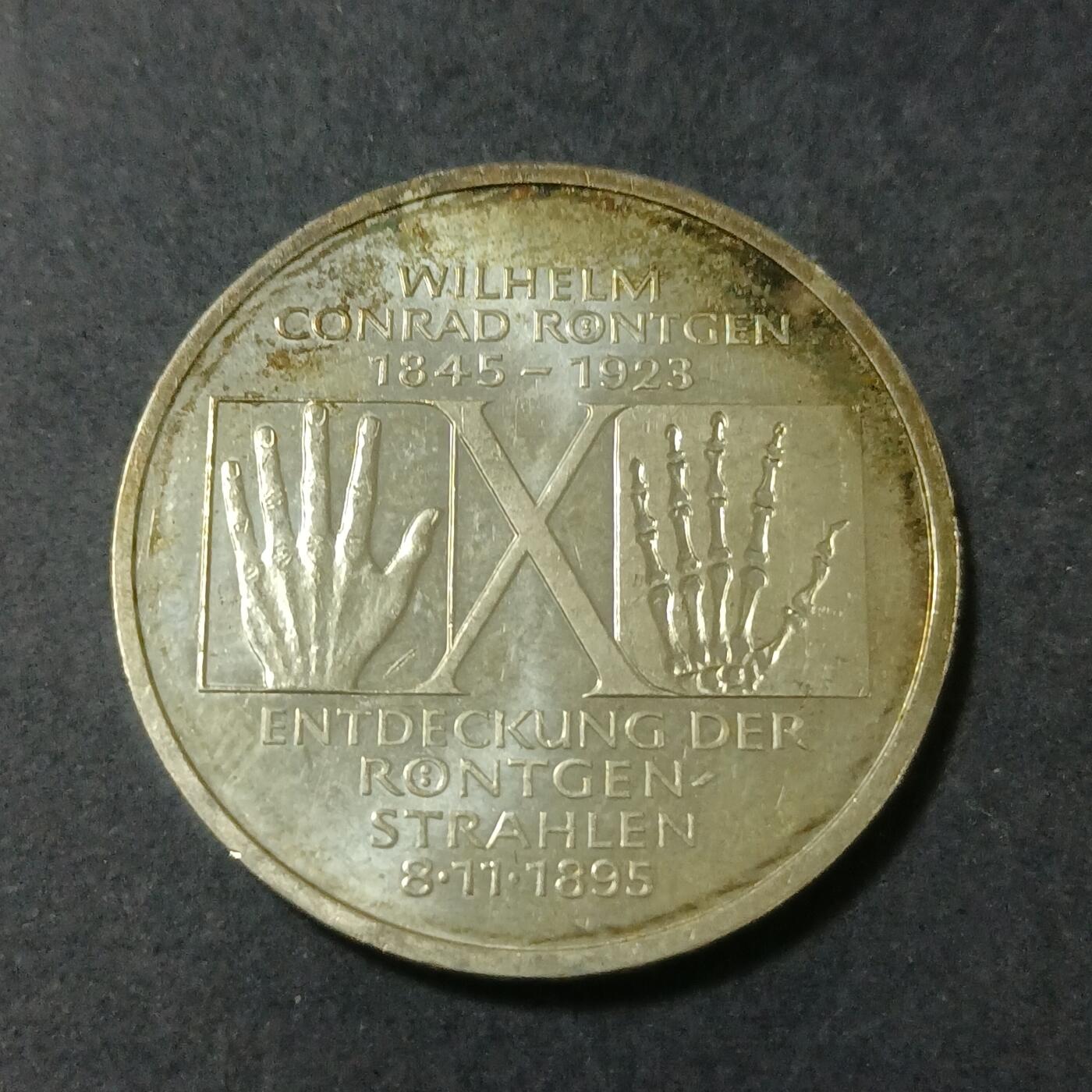 【游宝包邮场】蛇年第101期 世界各国纪念币 德国-10马克银币 1995年 X射线发明者威廉·康拉德·伦琴