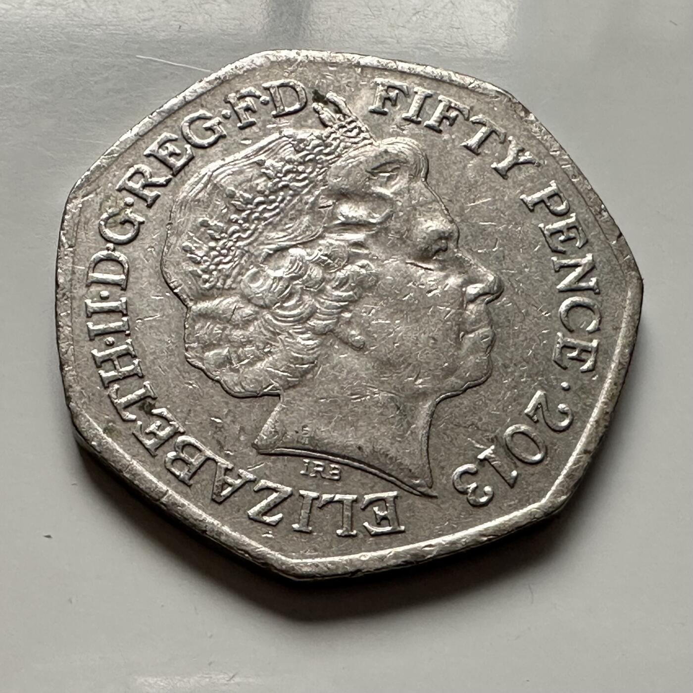 🌹外币初藏🌹🐯2025年第144场  每周二四六晚8️⃣点 接代拍 英国2013年50便士 纪念币