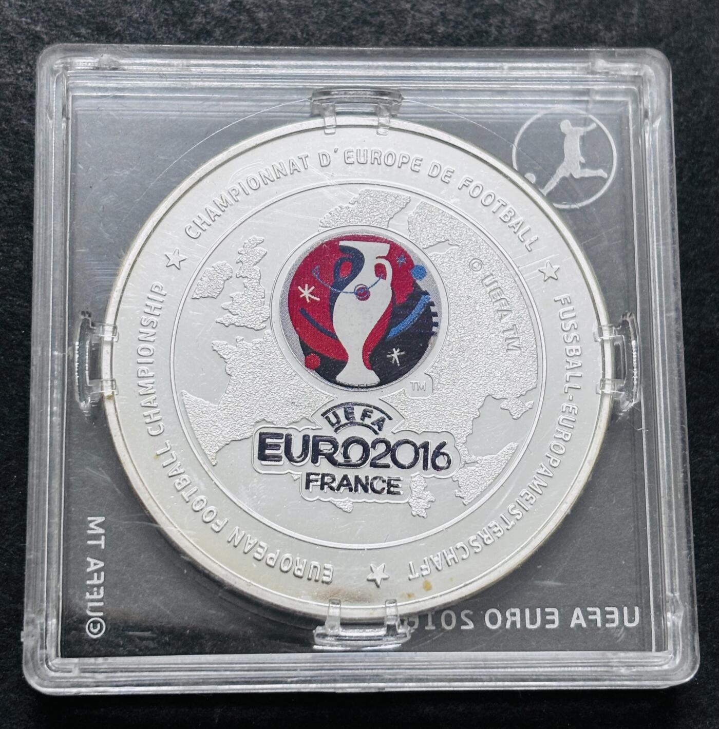 文馨钱币收藏第 286 场，圣诞节专场【 长期接收代拍品低至 0 佣金】 全新带原盒   2016年法国欧洲杯铜镀银纪念章