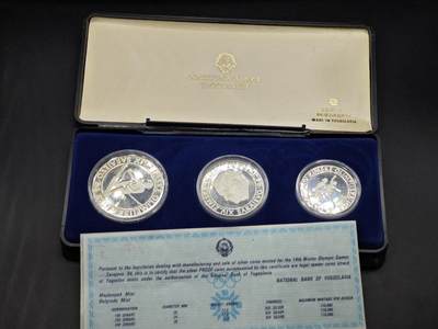 【淘币小摊】实时拍第八百三十六拍   银币套币场   满百包邮可预留二周 每周一统一发货   - （少见）1984年南斯拉夫100/250/500第纳尔精制银币套 14届萨拉热窝冬运会 13/17/23克925银 发行量：1万1千套 盒证全