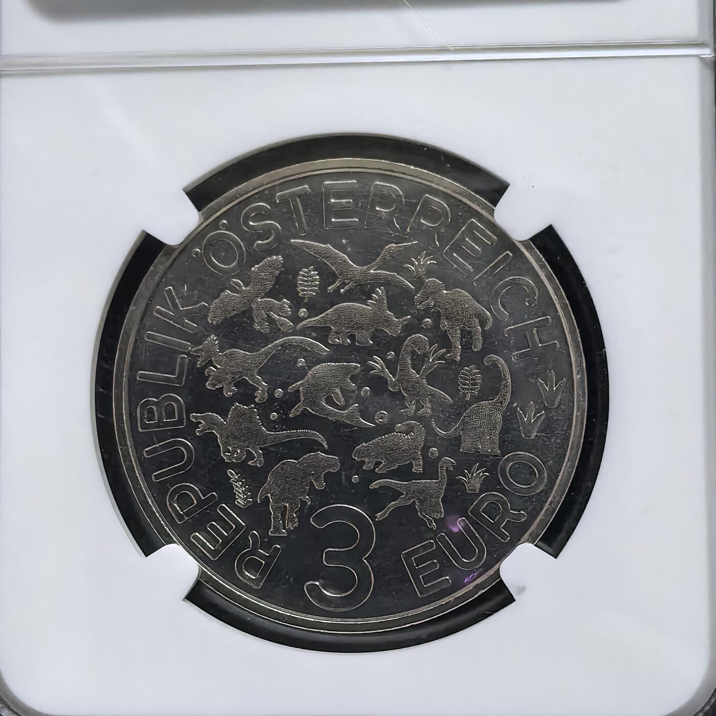 道一币馆币章第一百六十场 NGC 满分MS70 奥地利2021年恐龙系列亚伯达戟龙夜光彩色铜镍3欧元纪念币