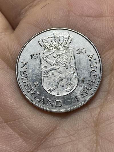 2025年第一百四十四场(总第一百七十场）品种丰富英国一线回流散币年末特拍场第一场(免佣金) - 荷兰🇳🇱1980单年份1盾(贝娅特丽克丝女王新君继位纪念币，Cock and star–鸡加星星标)