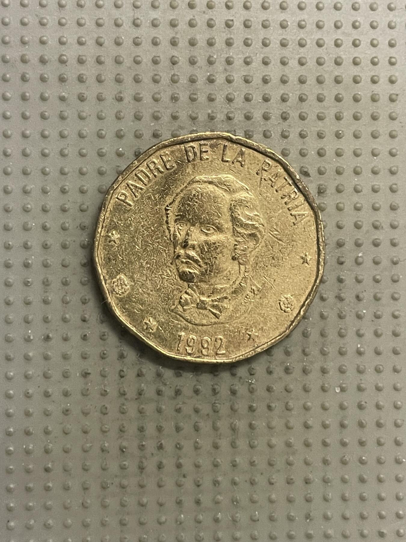 2025年第146场各国散币拍卖（总第146场） 多米尼加1992年1比索