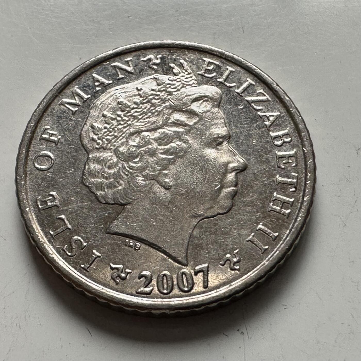 🌹外币初藏🌹🐯2025年第144场  每周二四六晚8️⃣点 接代拍 马恩岛2007年五便士