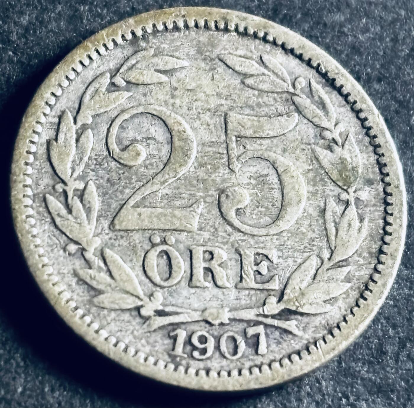 文馨钱币收藏第 286 场，圣诞节专场【 长期接收代拍品低至 0 佣金】 1907 年瑞典奥斯卡二世 25 欧尔银币，第三版本 600 银，独年份