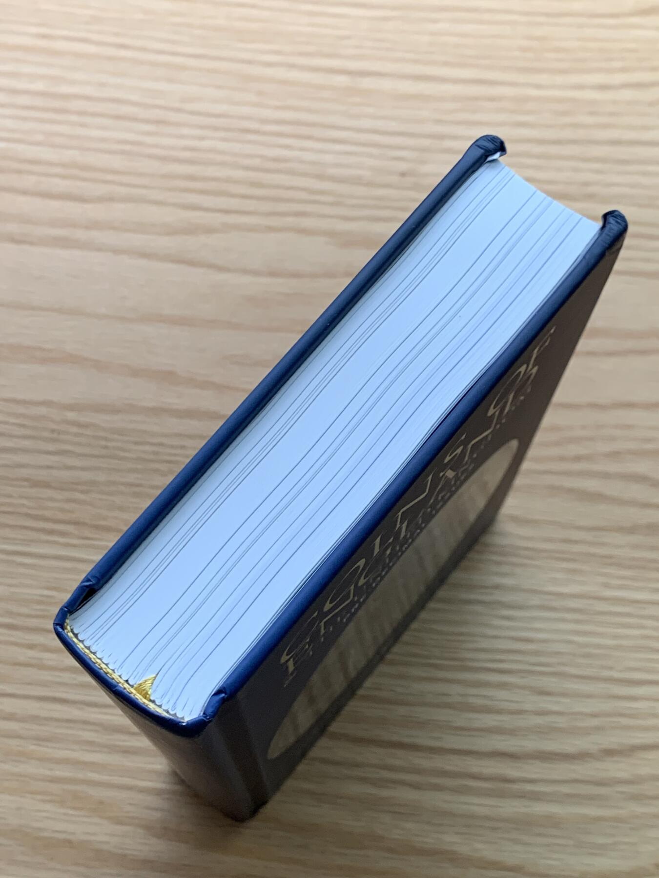 《竞宝斋》第450场 周日，周一，周二  3场连拍 （全场包邮，欢迎送拍） 2026最新版英国钱币标准目录，完整收录英国从打制币到10进制前的钱币，英系藏家必备，PCGS和NGC官方参考目录，约1.15公斤。