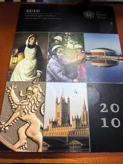 长老汇蛇年精选第八十六场拍卖 - 2010英国12枚套币，卡装