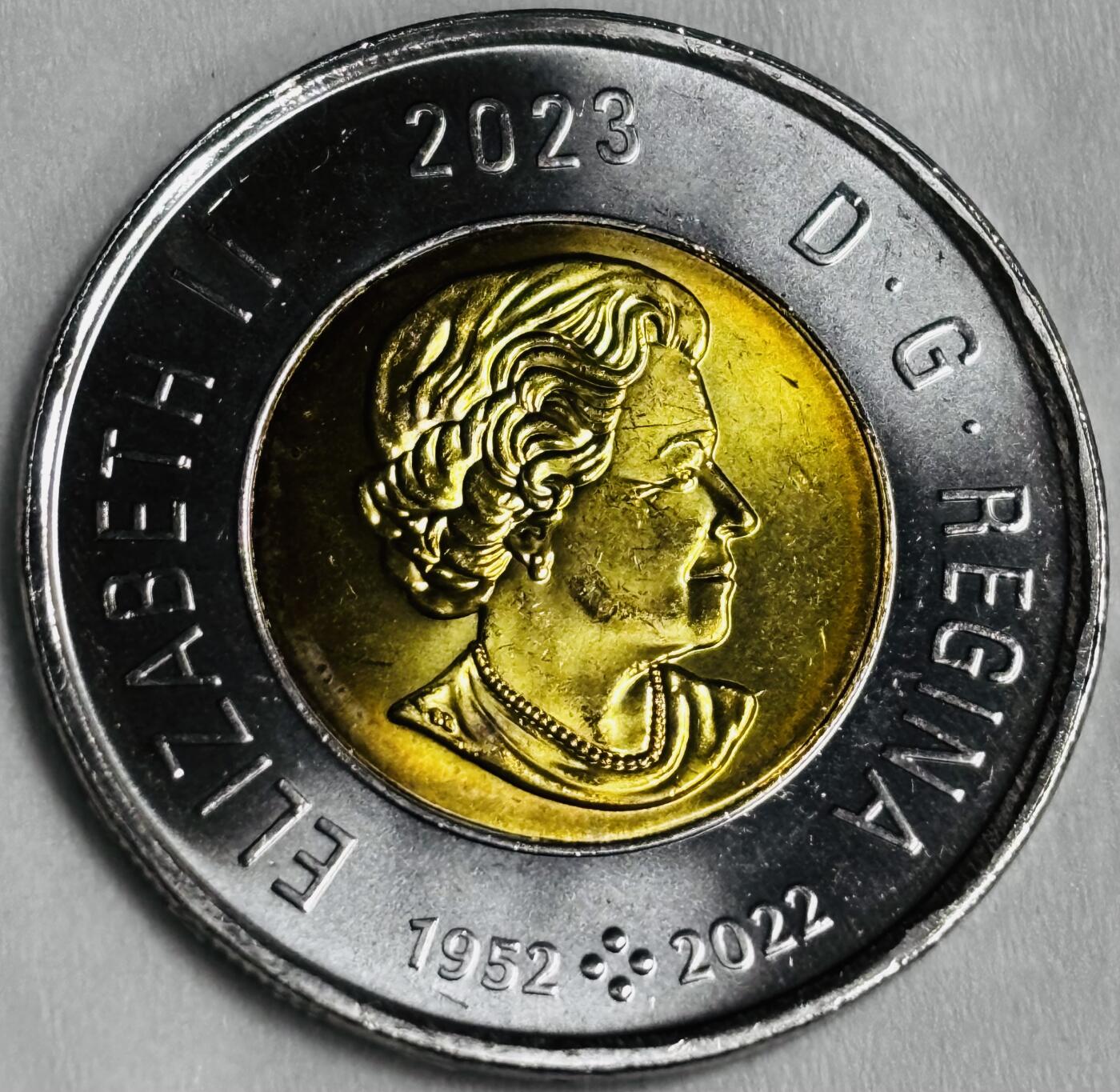 文馨钱币收藏第 286 场，圣诞节专场【 长期接收代拍品低至 0 佣金】 少见原光本色版 2023年 加拿大 土著原住民日 2元 双金属纪念币 