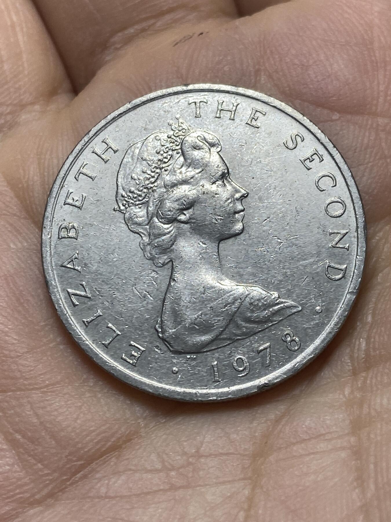 2025年第一百四十四场(总第一百七十场）品种丰富英国一线回流散币年末特拍场第一场(免佣金) 英属马恩岛🇮🇲1978年10便士(伊丽莎白二世中年花冠，十进制第二套第一版，带有普乔伊厂PM标版本)