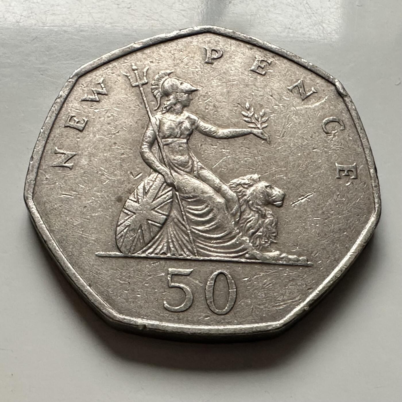 🌹外币初藏🌹🐯2025年第144场  每周二四六晚8️⃣点 接代拍 英国1970年50便士