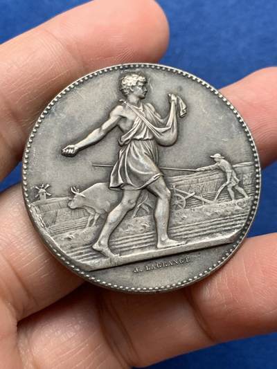 《竞宝斋》第450场 周日，周一，周二  3场连拍 （全场包邮，欢迎送拍） - 法国 19世纪 农业播种 银章 40克 41mm 丰饶角1银标 带平凡人保护盒