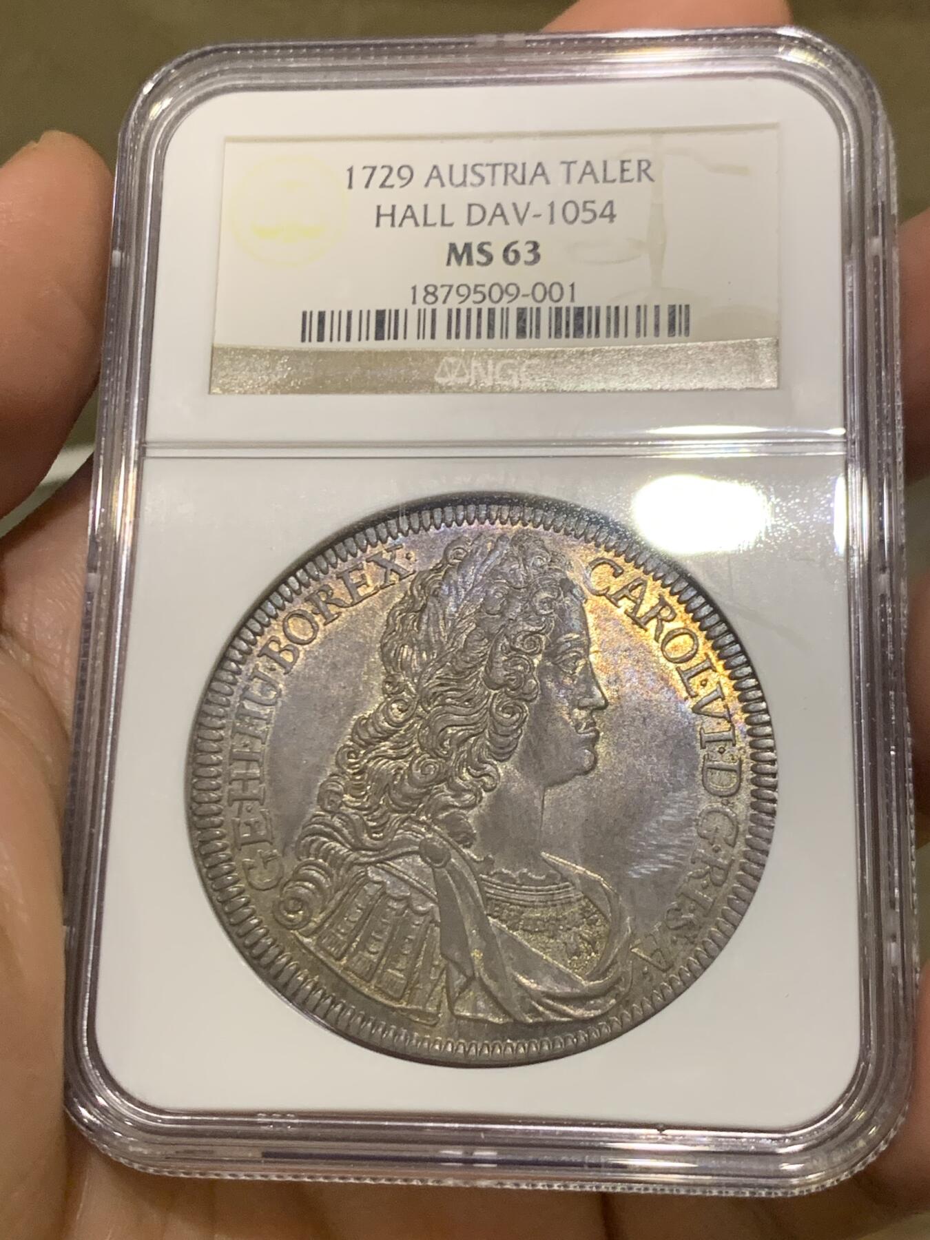 《竞宝斋》第450场 周日，周一，周二  3场连拍 （全场包邮，欢迎送拍） 冠军分 NGC MS63 神圣罗马帝国奥地利1729年 卡尔六世1泰勒大银币 光度细节都很不错