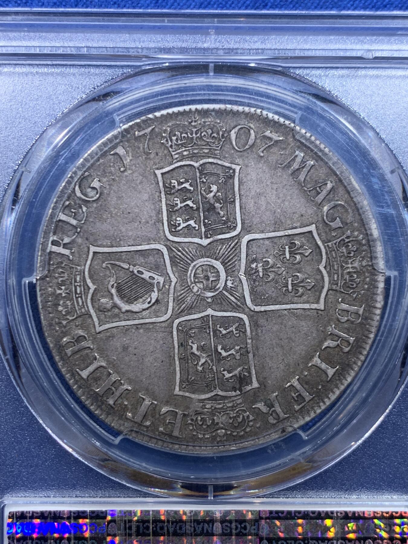 《竞宝斋》第450场 周日，周一，周二  3场连拍 （全场包邮，欢迎送拍） PCGS XF40 英国1707年安妮女王克朗银币