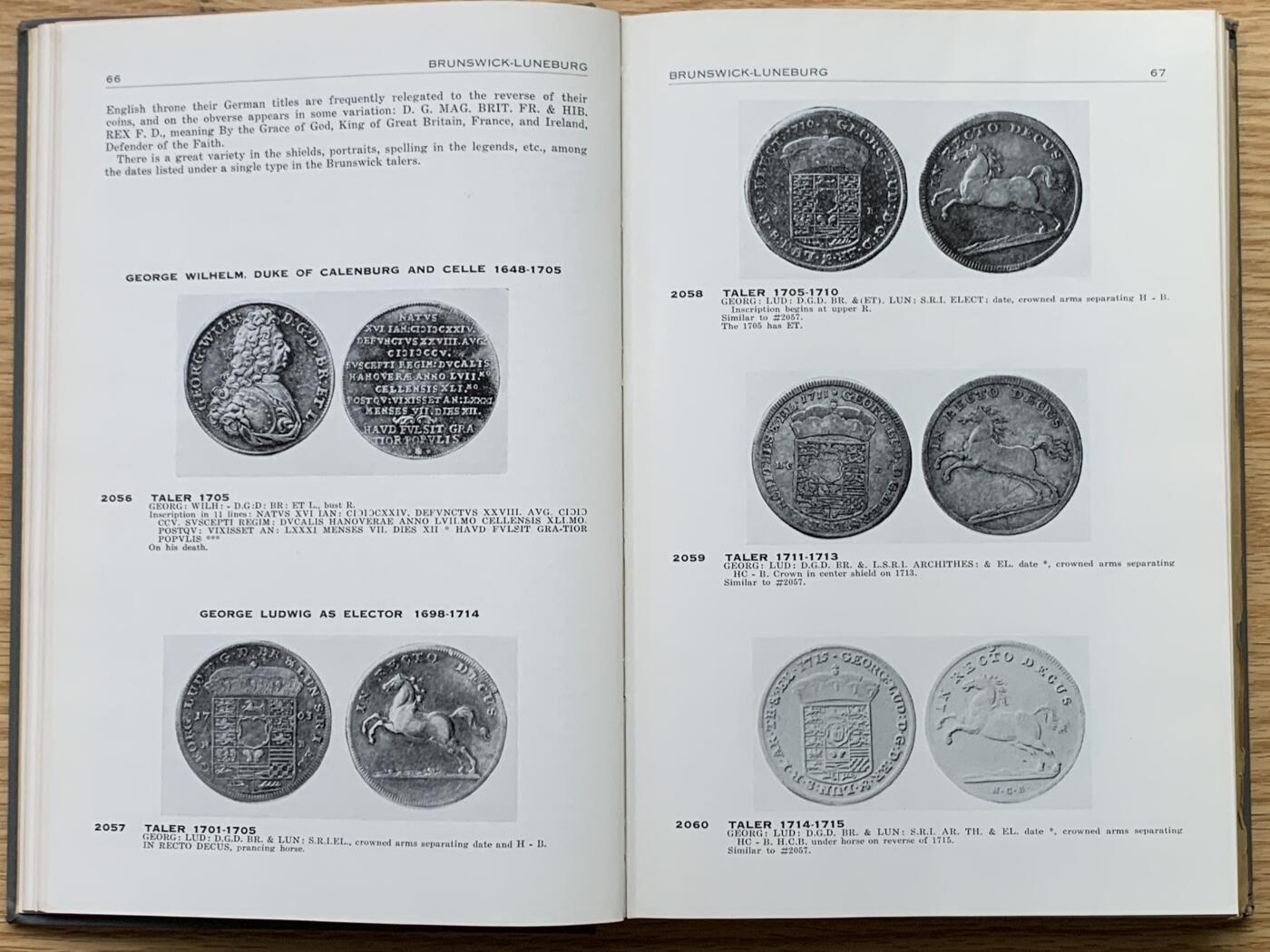 《竞宝斋》第450场 周日，周一，周二  3场连拍 （全场包邮，欢迎送拍） 达文波特德国泰勒1700-1800第二版，已绝版，PCGS和NGC官方参考目录，目录本身就是收藏品