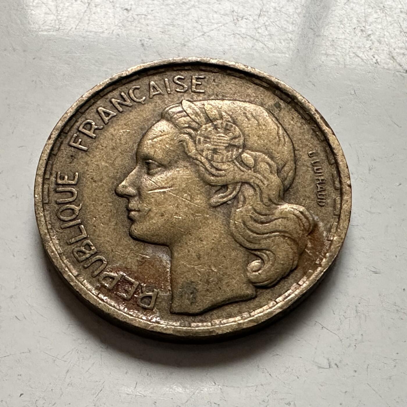 🌹外币初藏🌹🐯2025年第144场  每周二四六晚8️⃣点 接代拍 法国1953年10法郎