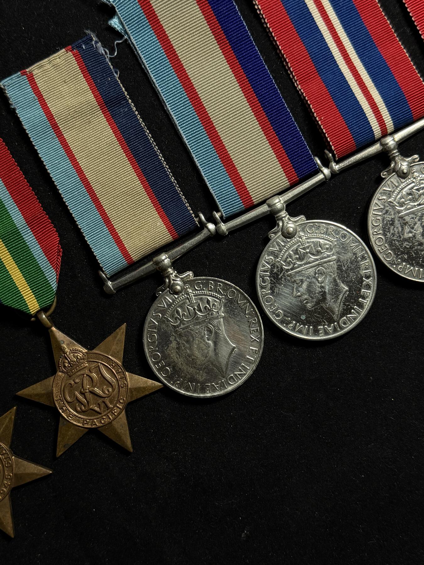 欢庆元旦！戎马世界章牌大赏第109期元旦大拍