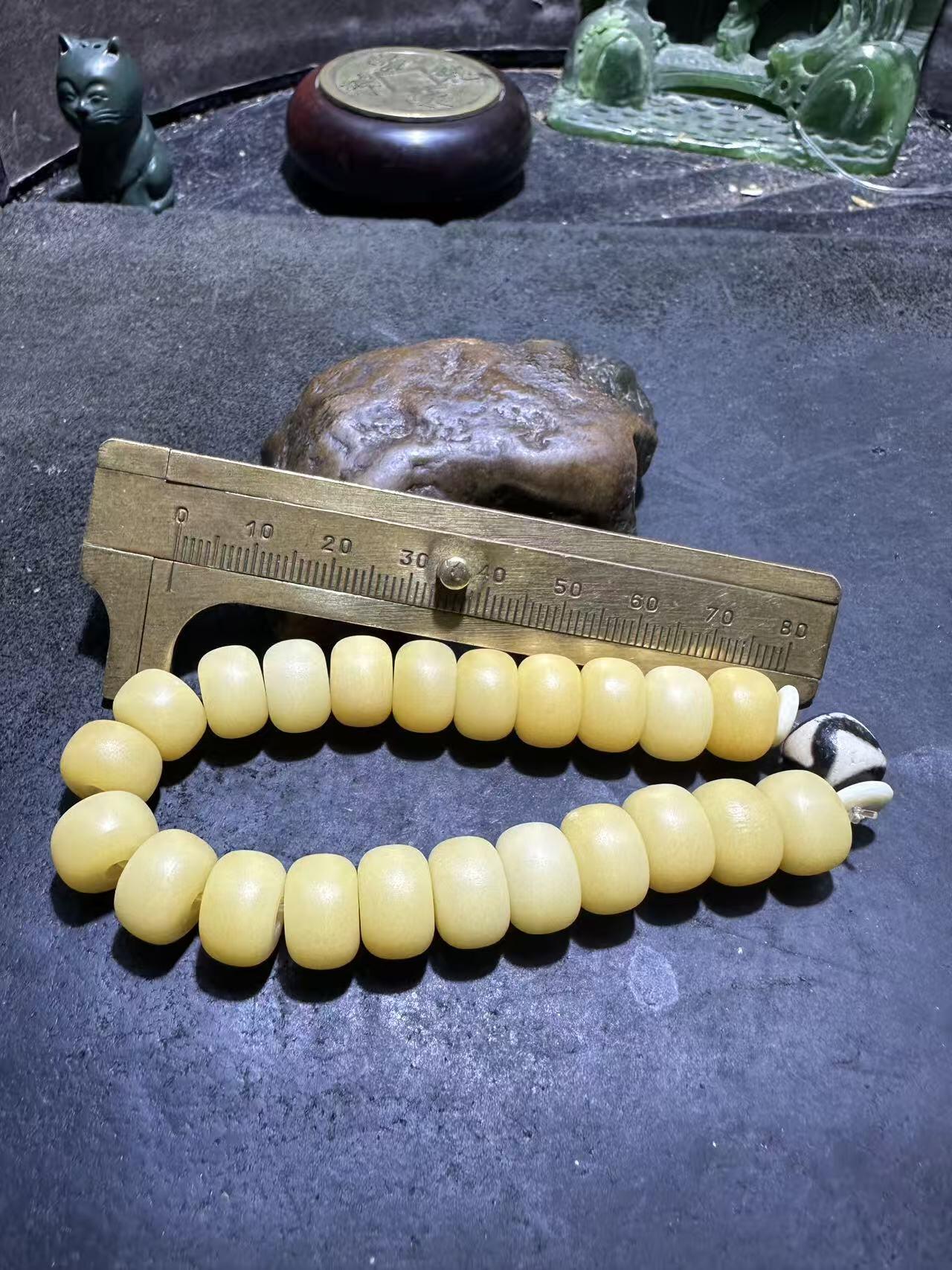 仅此一条，氧化菩提根虎牙天珠单圈手串一条