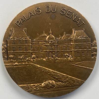 掌中浮雕-藏着的欧洲第047场 -  法国参议院卢森堡宫铜章，50mm，60.8g