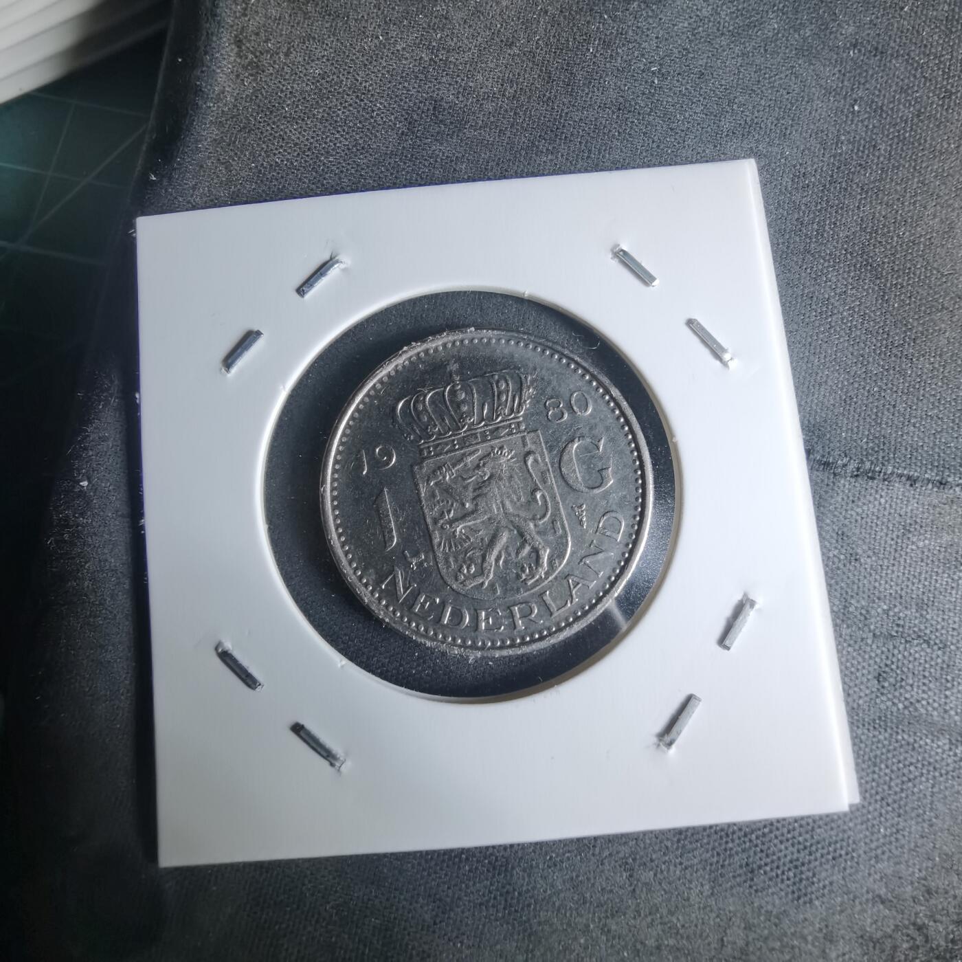 沼泽如烟--第942场 荷兰1980年1盾