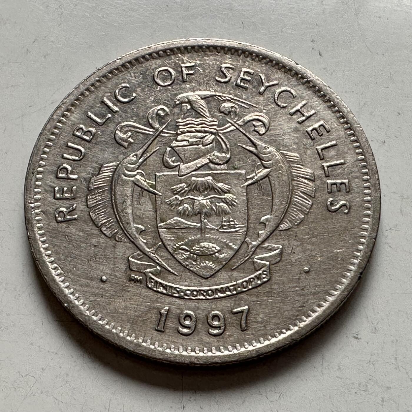 🌹外币初藏🌹🐯2025年第144场  每周二四六晚8️⃣点 接代拍 塞舌尔1997年一卢比